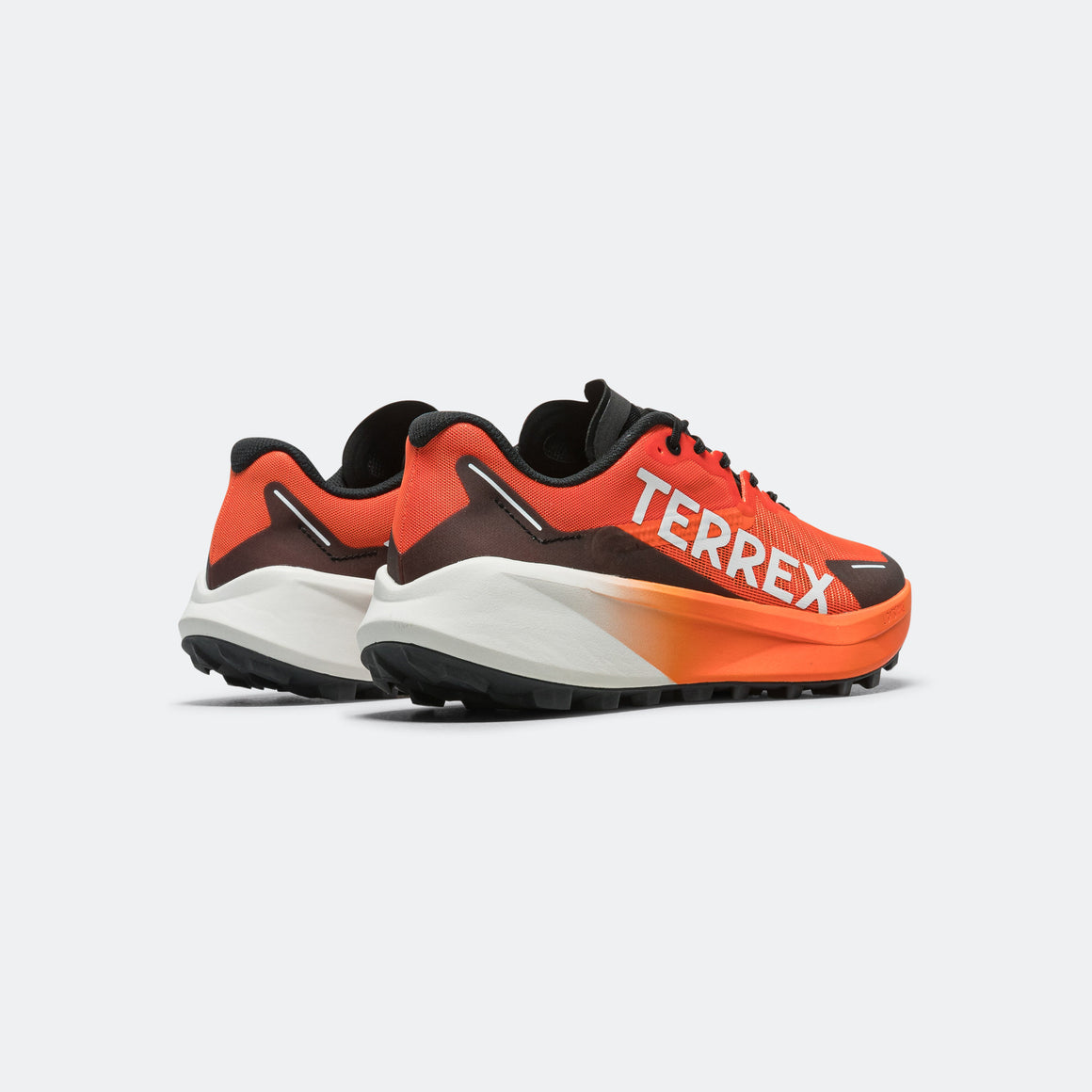 adidas - Terrex Agravic 3 - Semi Impact Orange/Grey One - Up There Athletics