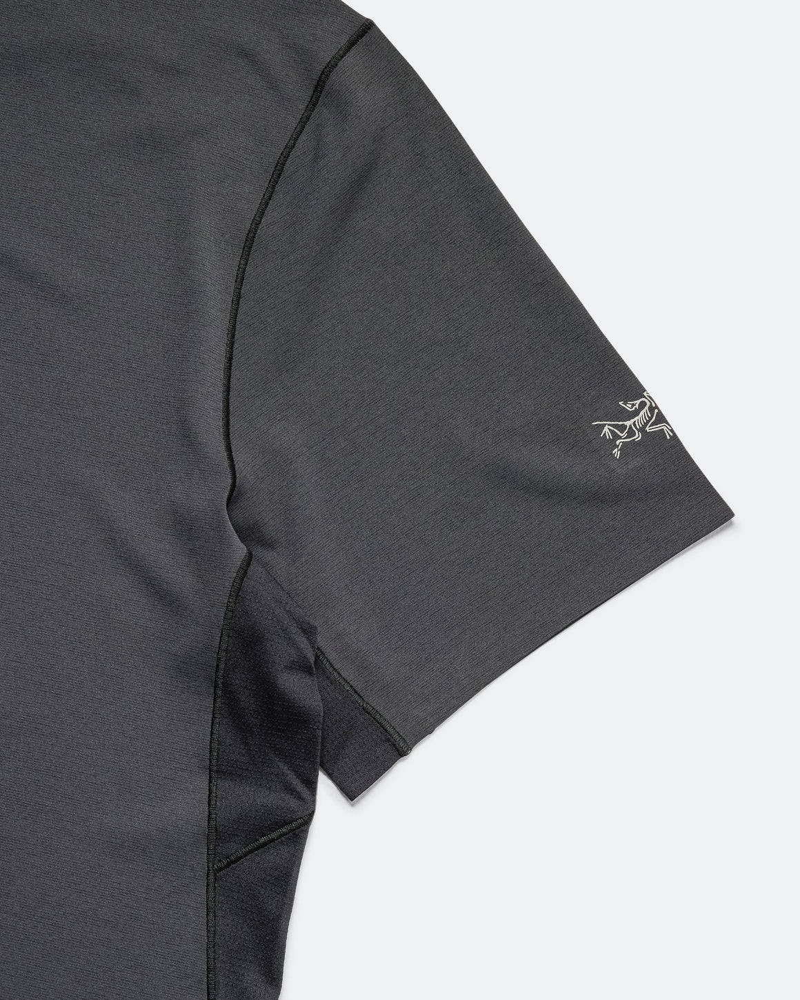 Arc'Teryx - Womens Norvan Crew SS - Black - Up There Athletics