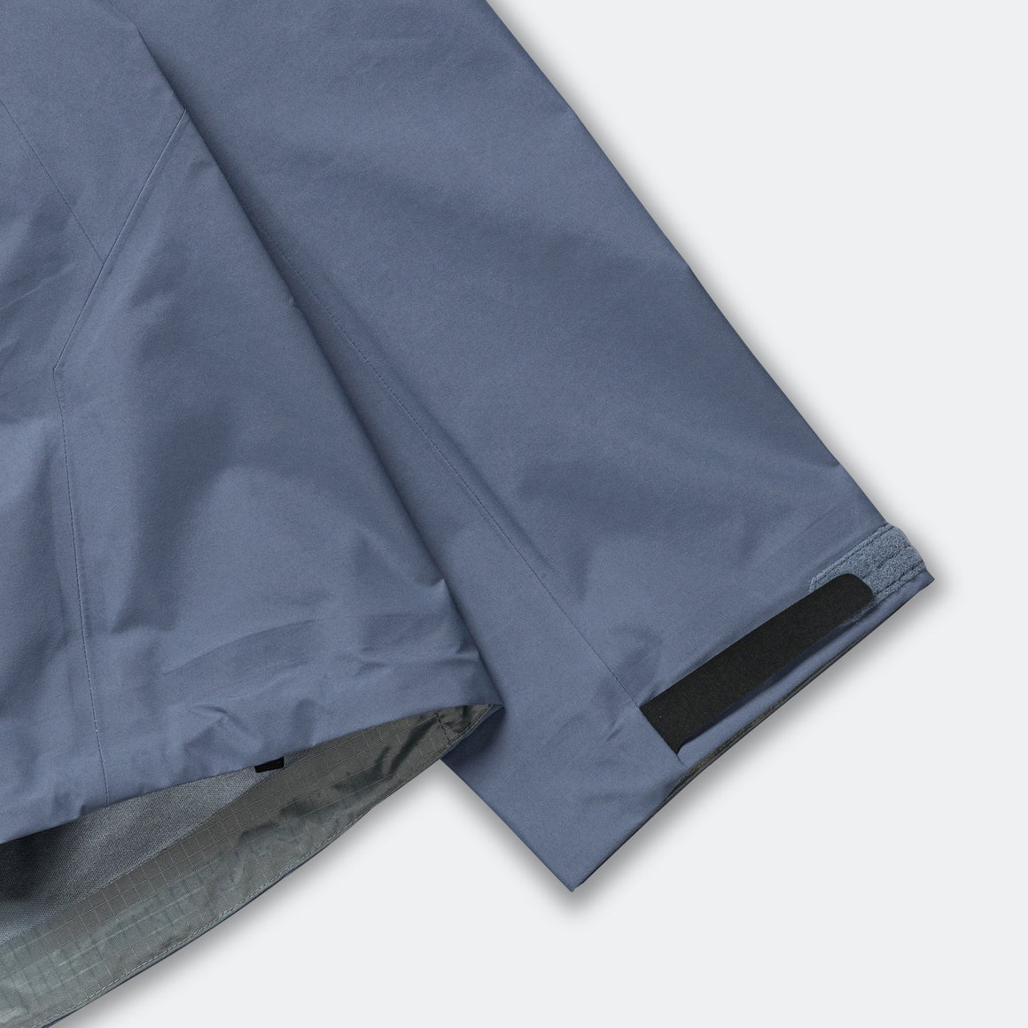 Arc'Teryx - Mens Beta SL Jacket - Stratus - Up There Athletics
