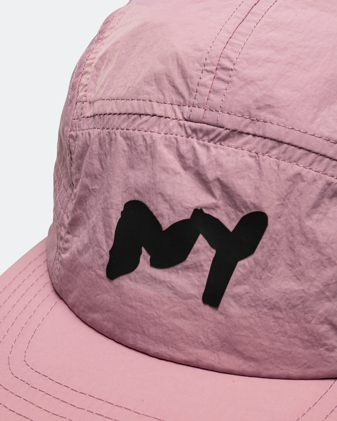 Bandit Running - Nylon Graffiti NY Run Hat - Mauve - Up There Athletics