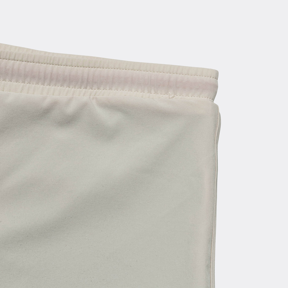 District Vision - Mens 5" Training Short - Mushroom - Up There Athletics