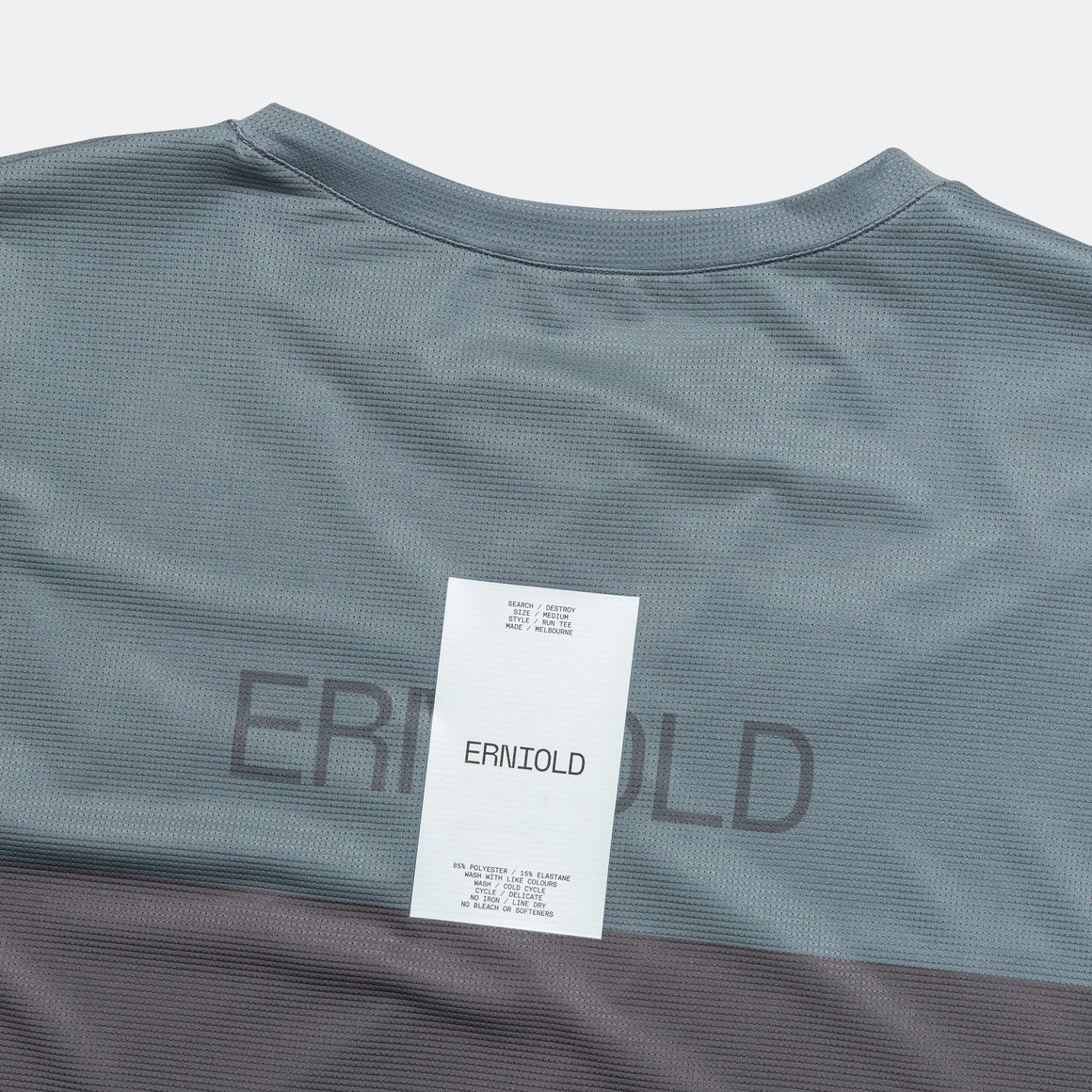 Erniold - Mens Run Tee - Coal - Up There Athletics