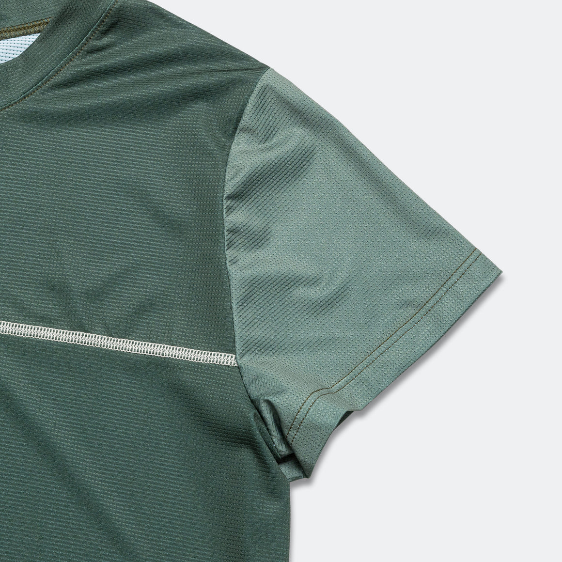 Erniold - Womens Run Tee - Dark Moss - Up There Athletics