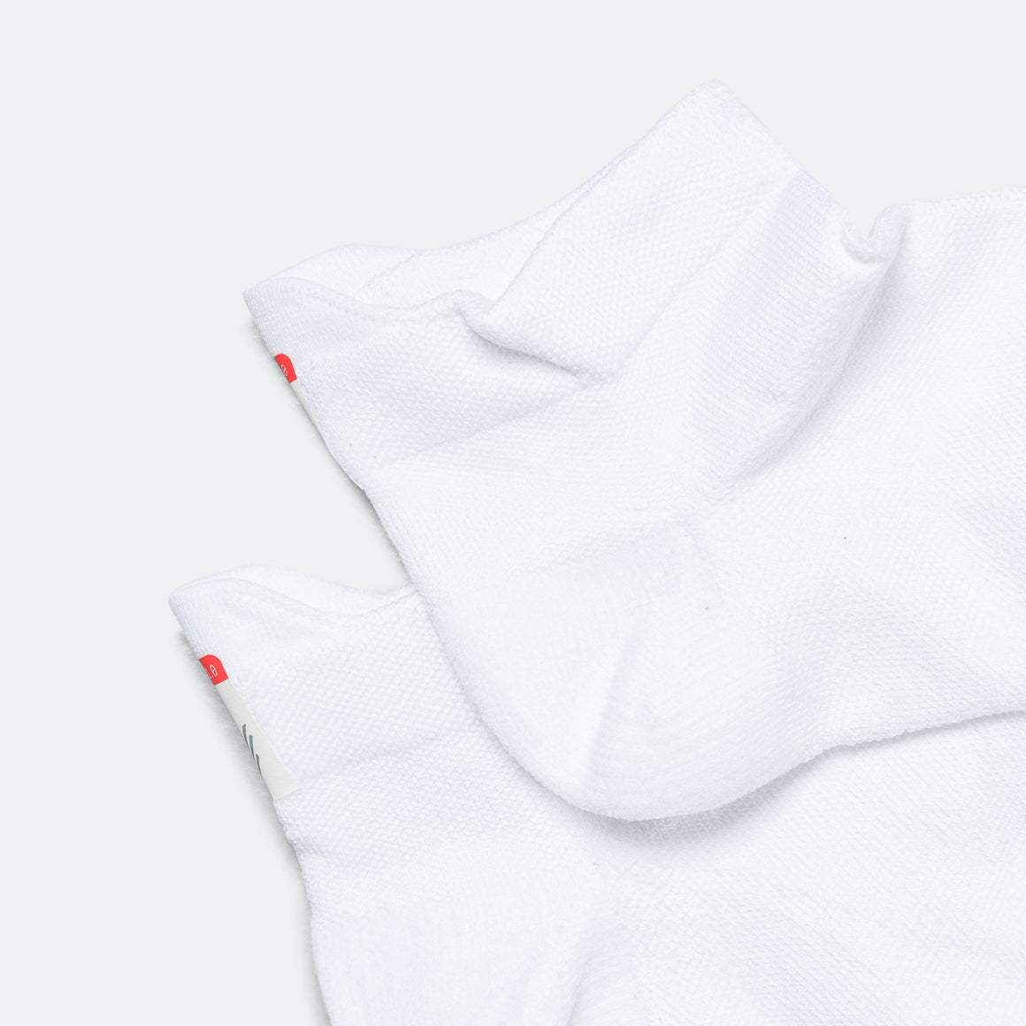 Near Earth - The Race Day Sock Quarter - White - Up There Athletics