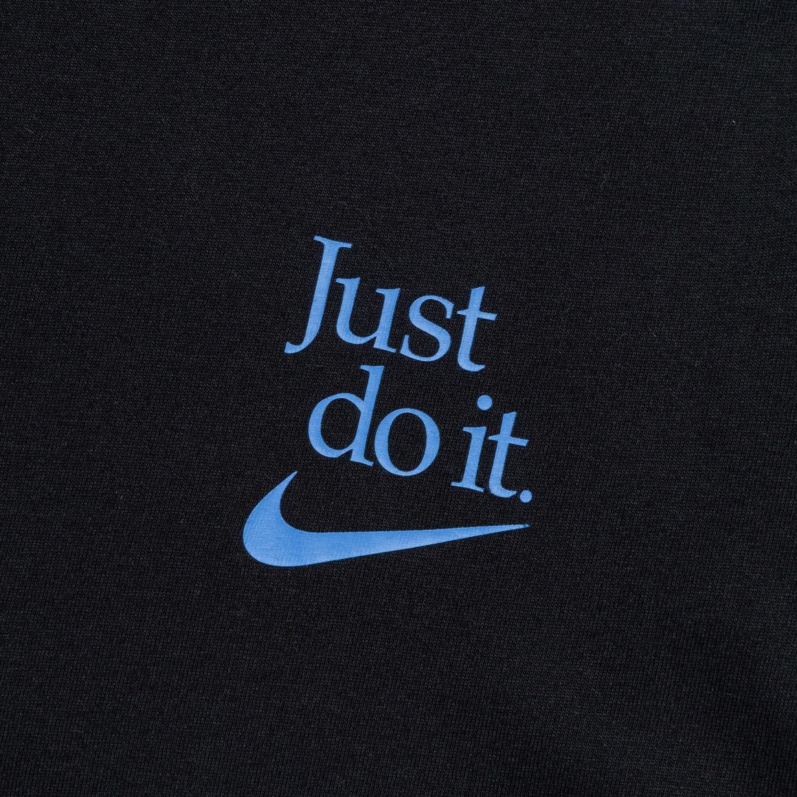 Nike - Womens Winning Enough Tee QS - Black - Up There Athletics