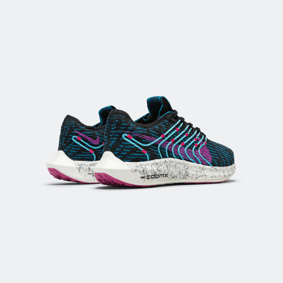 nike womens pegasus turbo