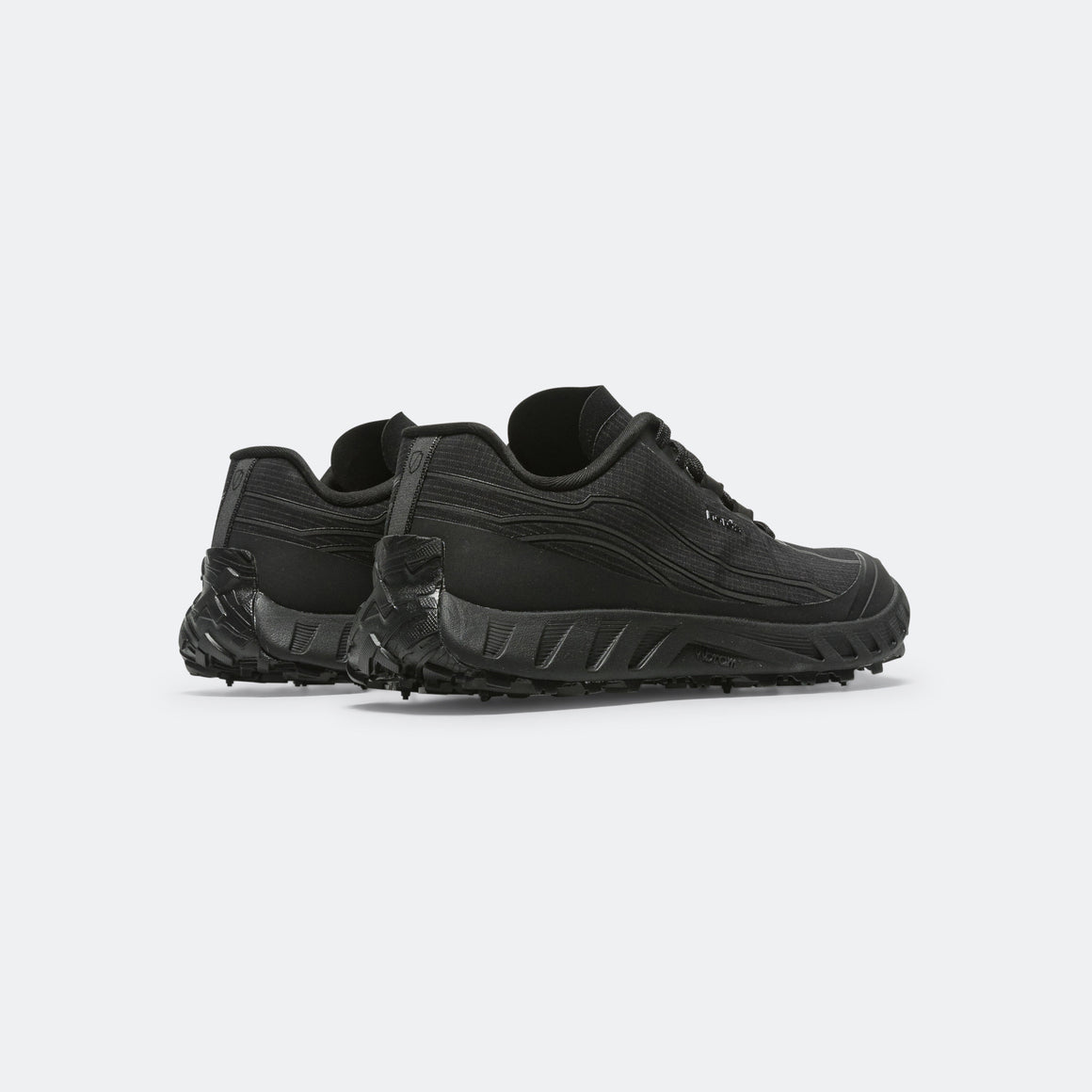 Norda - 002 - Stealth Black - Up There Athletics