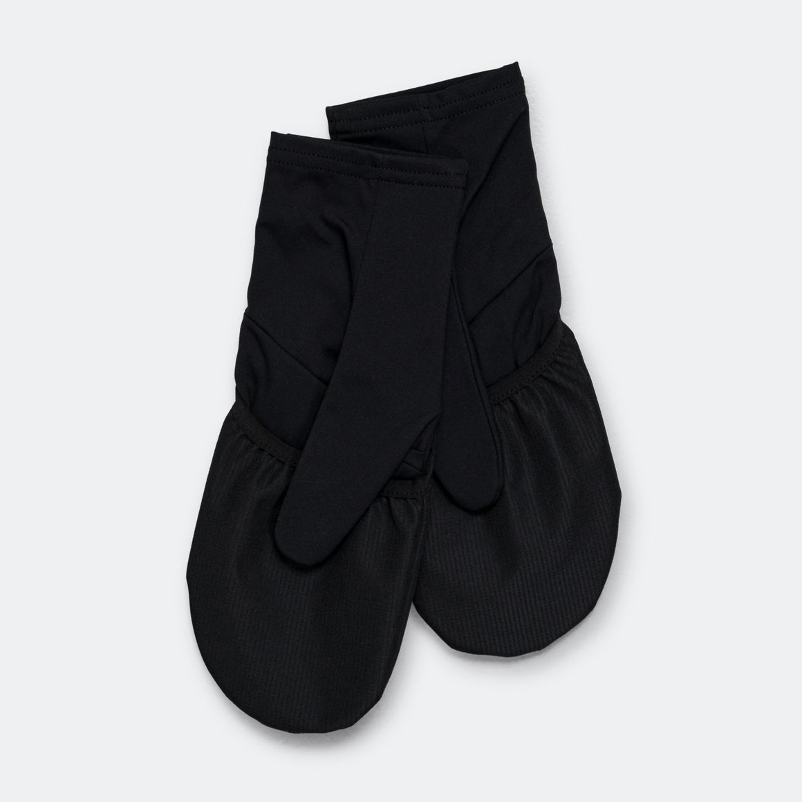 On Running - Core Glove - Black - Up There Athletics