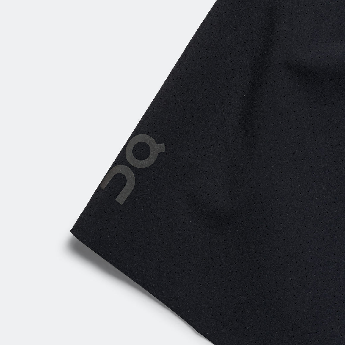 On Running - Mens 5in Performance Shorts - Black - Up There Athletics