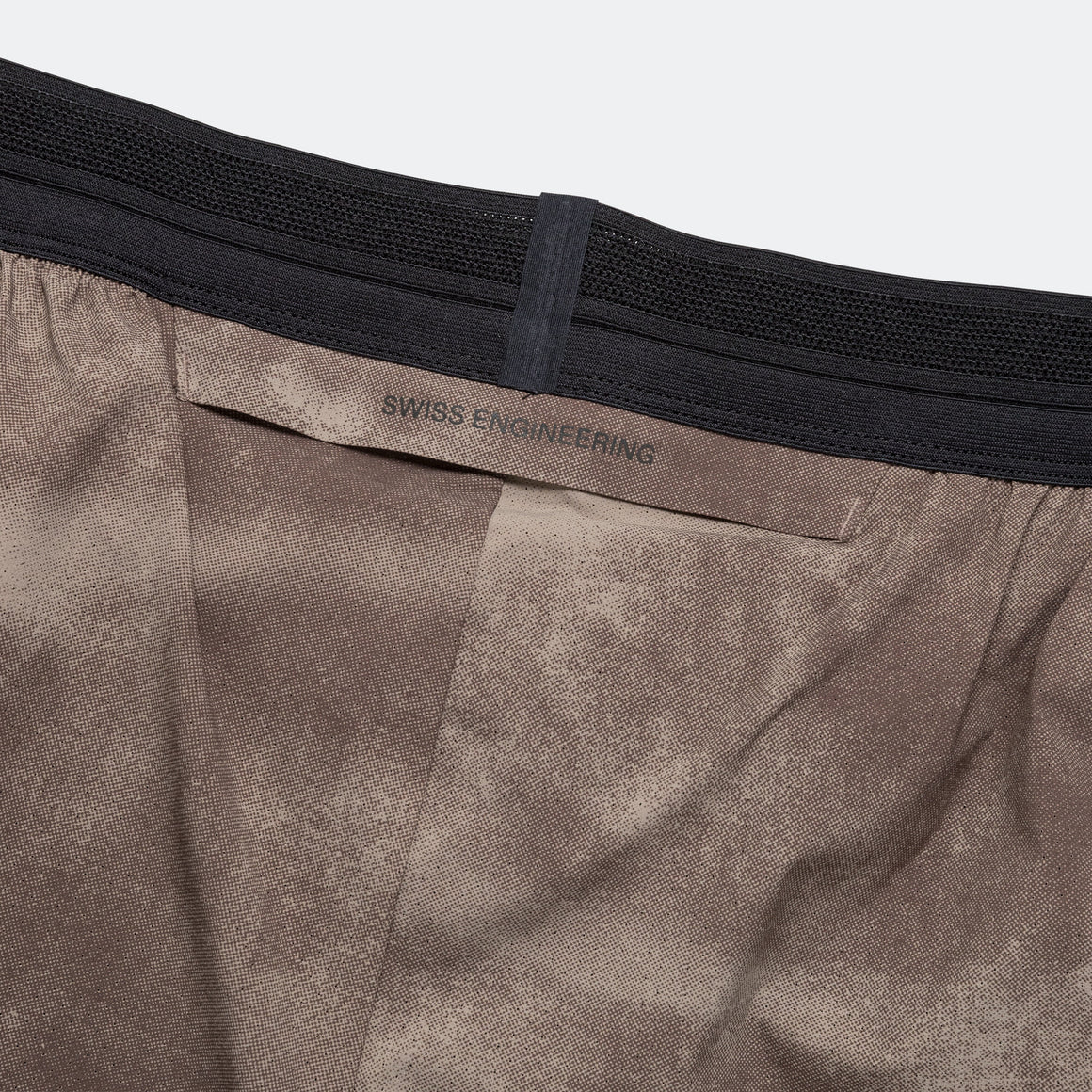 On Running - Mens 7" Performance Shorts AOP - Cinder - Up There Athletics