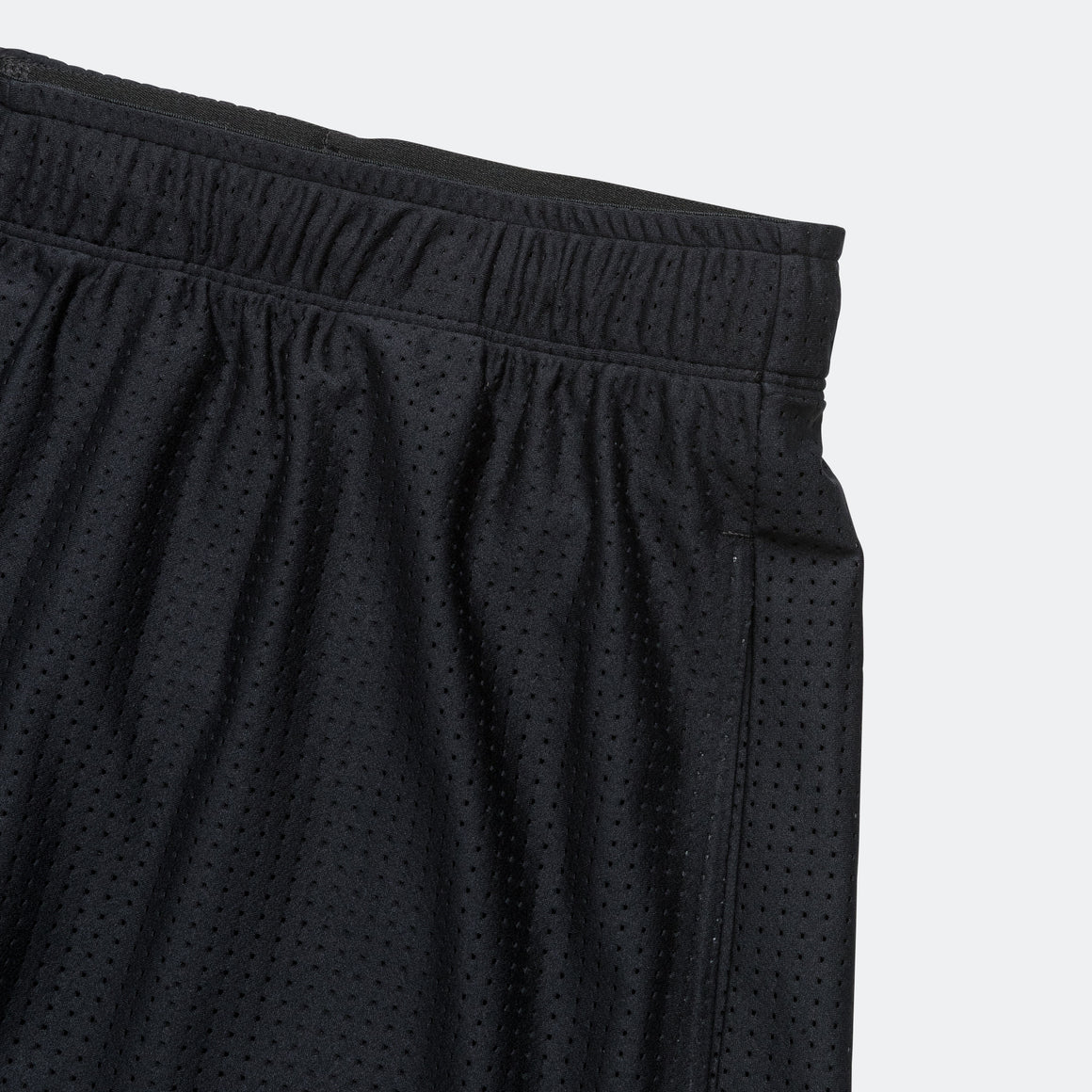 On Running - Mens Pace Mesh Shorts - Black - Up There Athletics