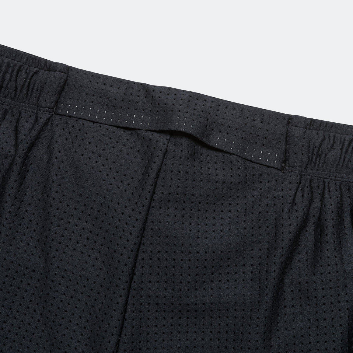 On Running - Mens Pace Mesh Shorts - Black - Up There Athletics