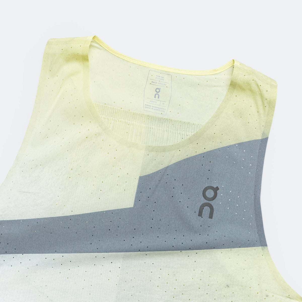On Running Mens Race Singlet - Limelight/Glacier | Up There Athletics