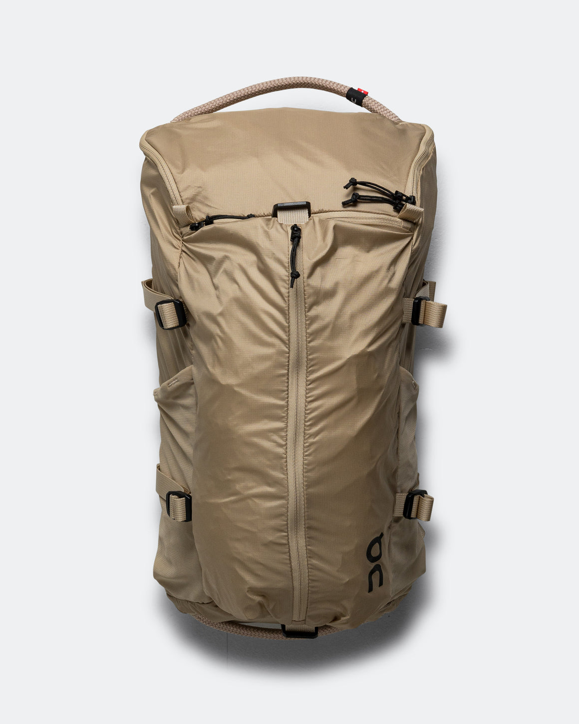 On Running - Speed Pack 18L Lite - Sand - Up There Athletics