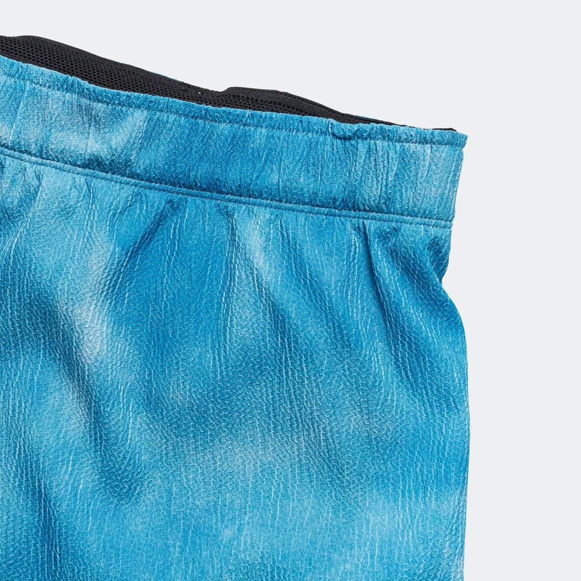 On Running - Mens Pace Shorts x Pleasures x The Loop - Blizzard - Up There Athletics