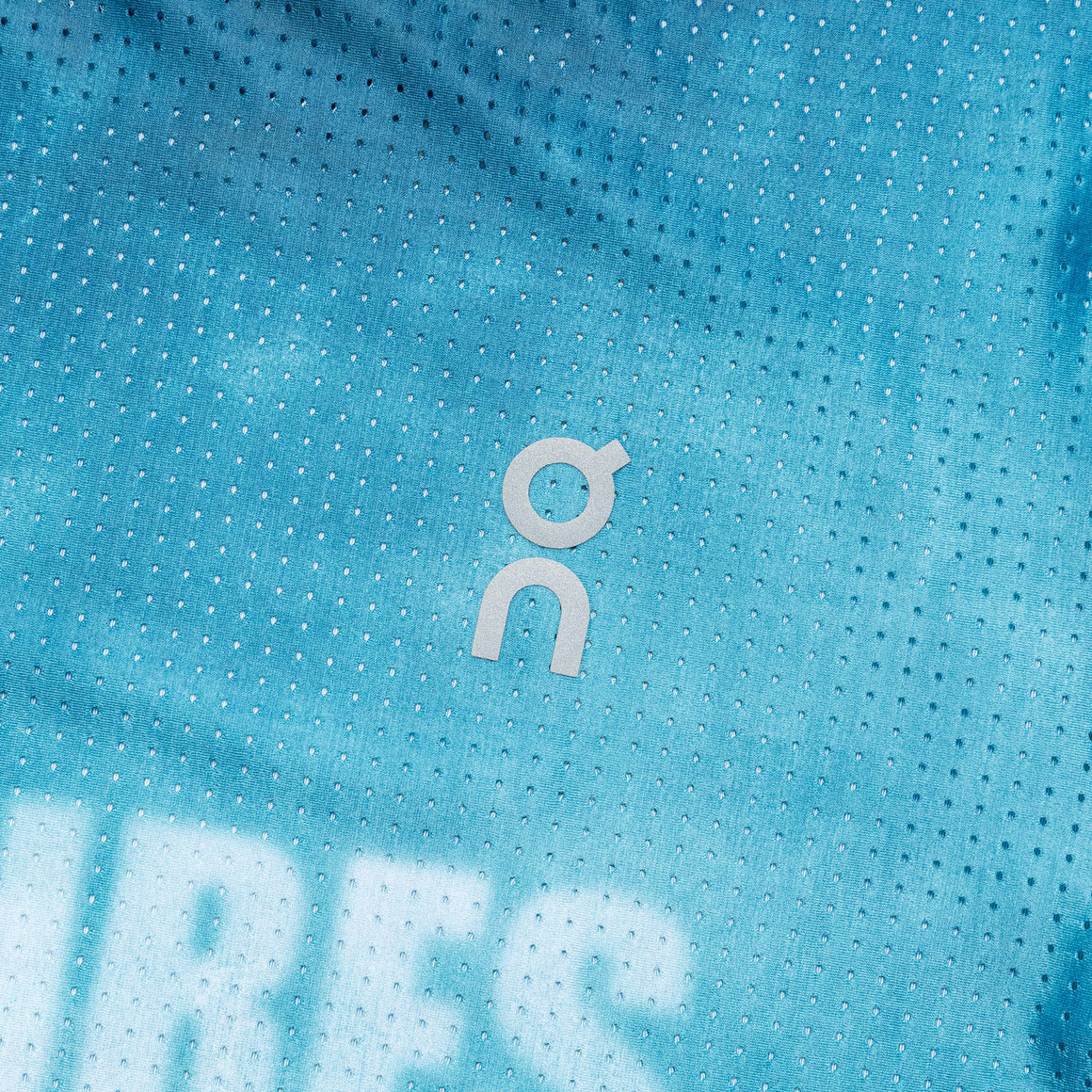 On Running - Mens Pace-T x Pleasures x The Loop - Nile - Up There Athletics