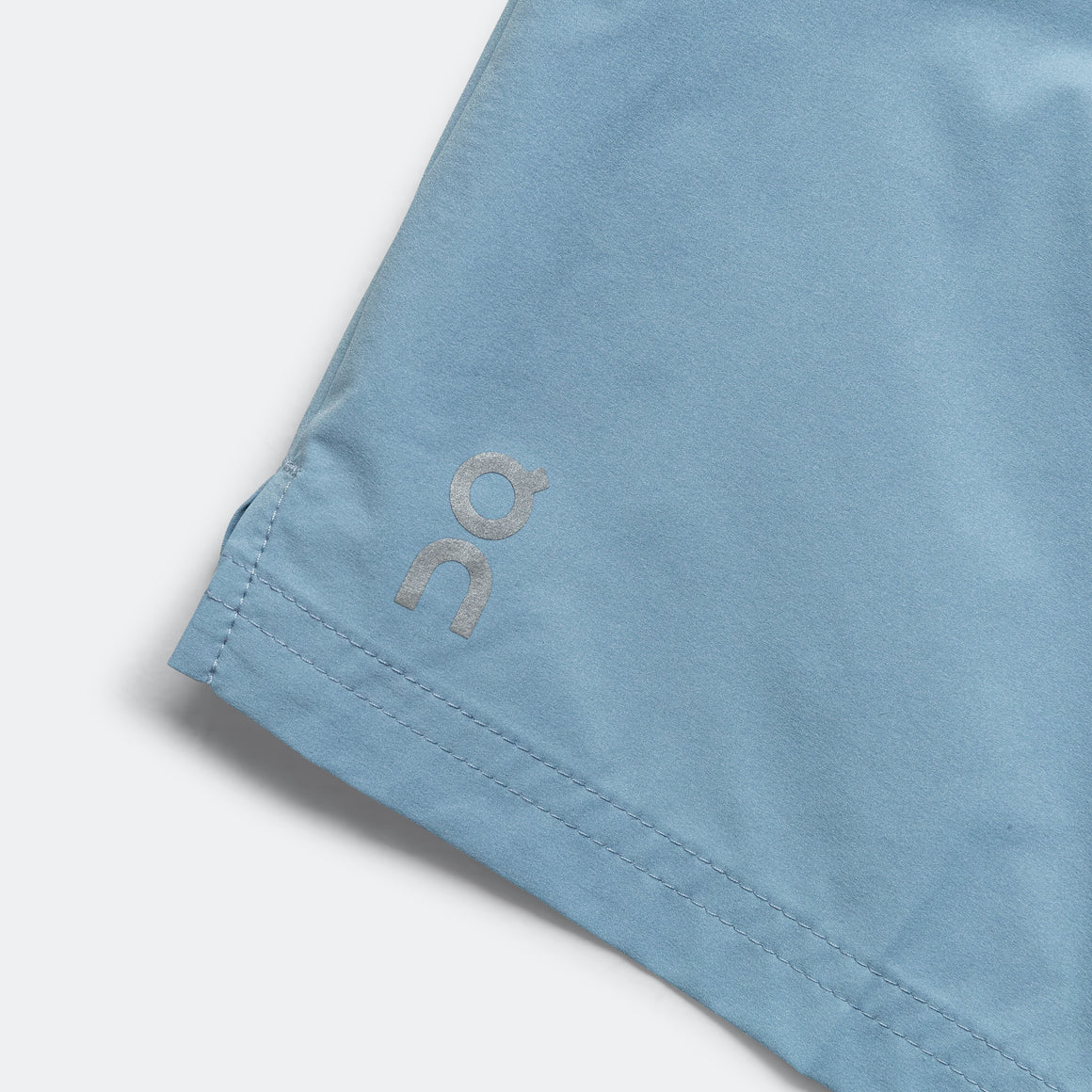 On Running - Womens 5" Core Woven Shorts - Chambray - Up There Athletics