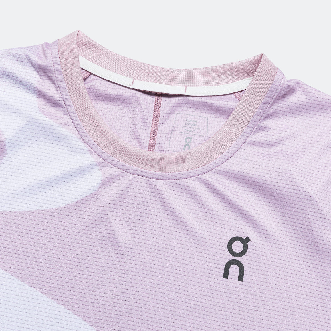 On Running - Mens Pace T-Shirt - Mauve - Up There Athletics