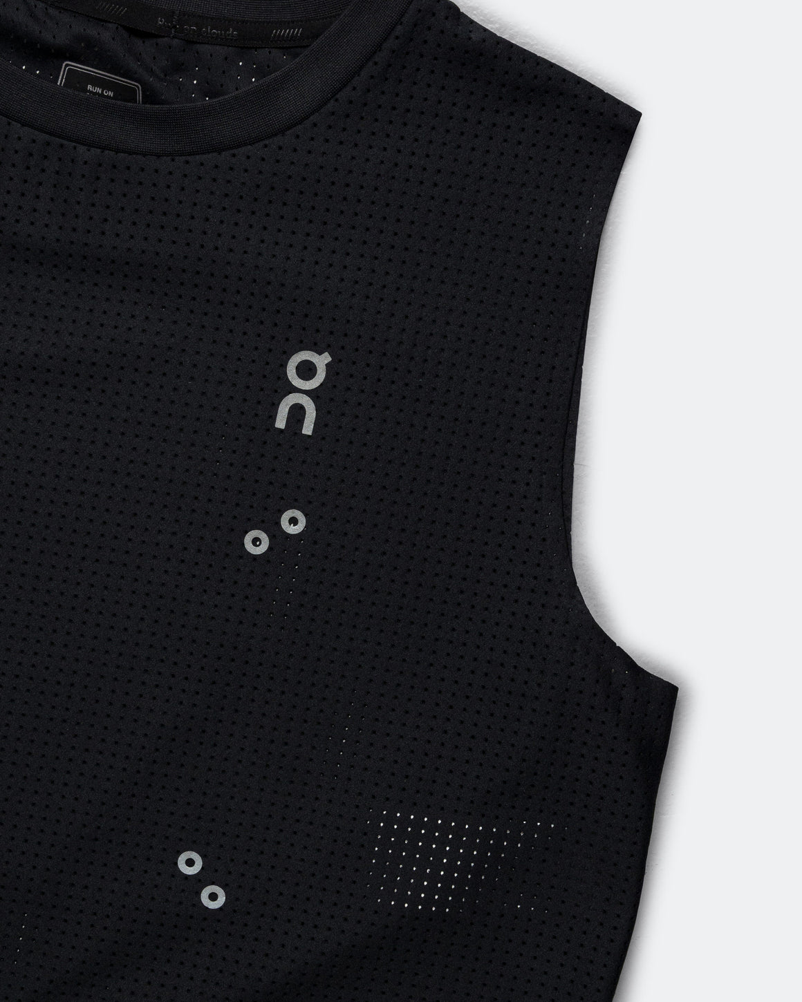 On Running - Womens Pace Tank - Black - Up There Athletics