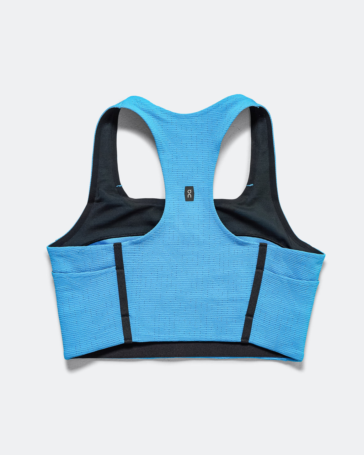 On Running - Womens Pace Pocket Bra - Malibu - Up There Athletics