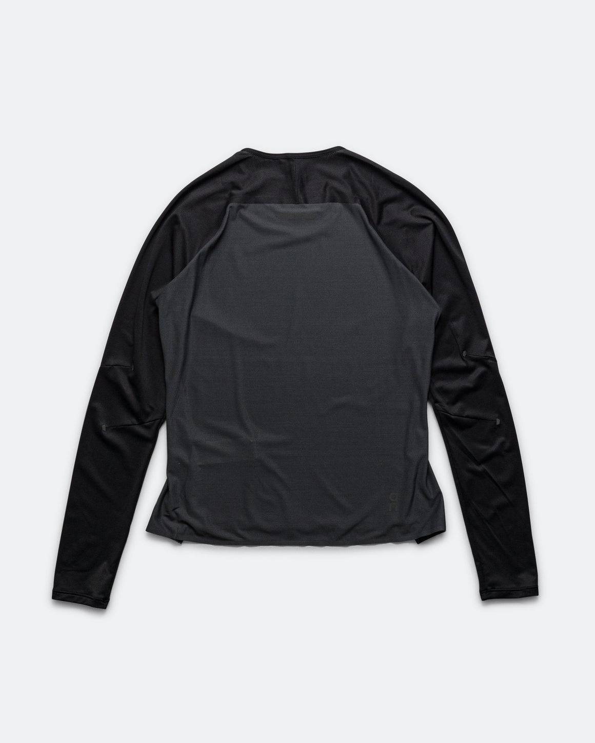 On Running - Womens Performance Long-T - Black/Eclipse - Up There Athletics