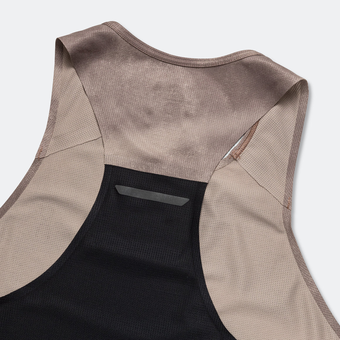On Running - Womens Performance Tank AOP - Cinder/Black - Up There Athletics