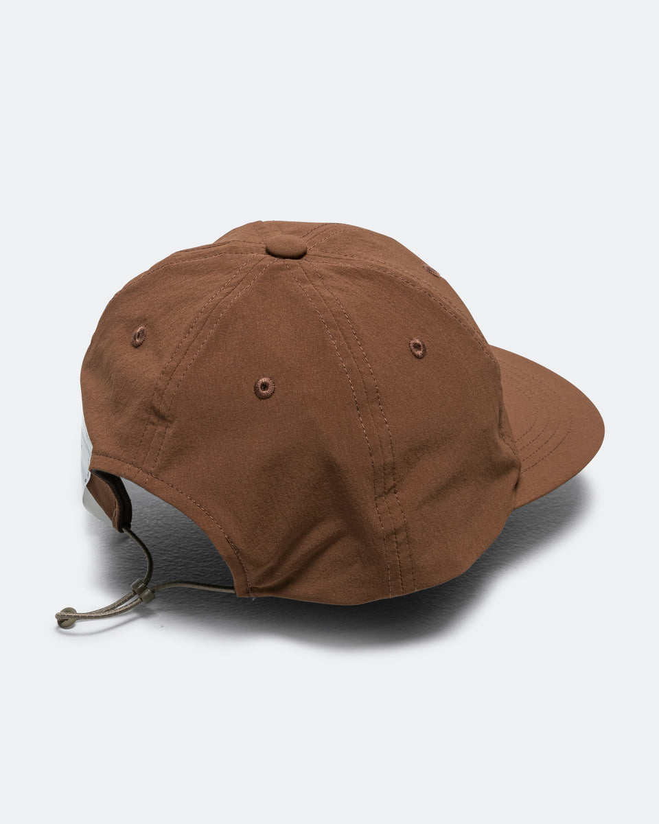 Satisfy - PeaceShell Running Cap - Brown | Up There Athletics