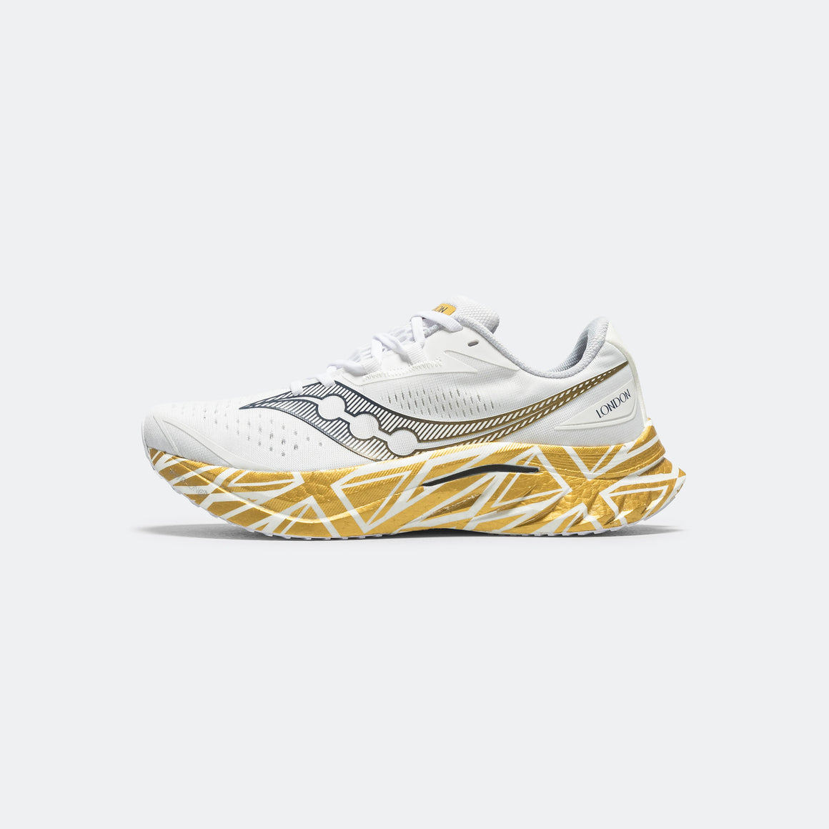 Saucony - Womens Endorphin Speed 4 - White/Gold - Up There Athletics