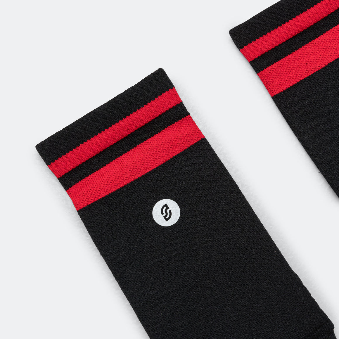 Shyu - Half Crew Racing Socks - Black/Red-Red - Up There Athletics