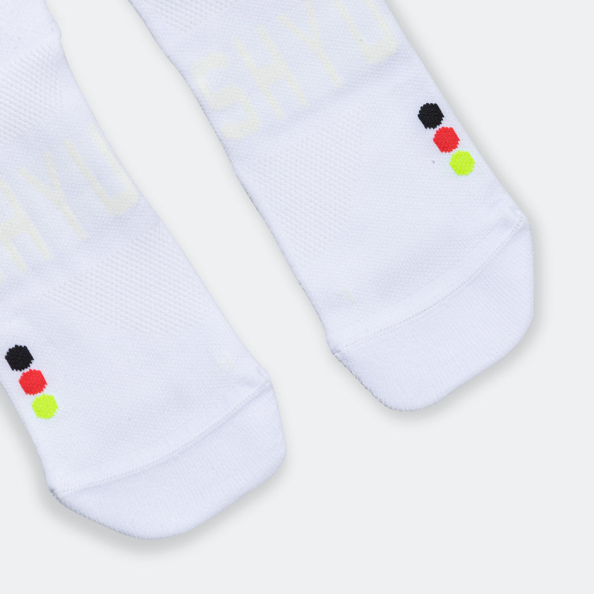 Shyu - Half Crew Racing Socks - White/Black-Red - Up There Athletics