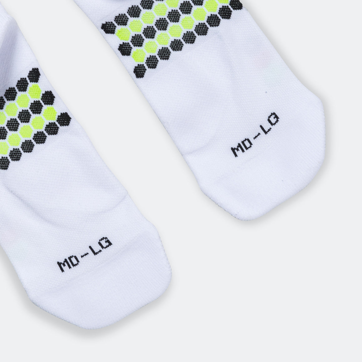 Shyu - Half Crew Racing Socks - White/Black-Red - Up There Athletics