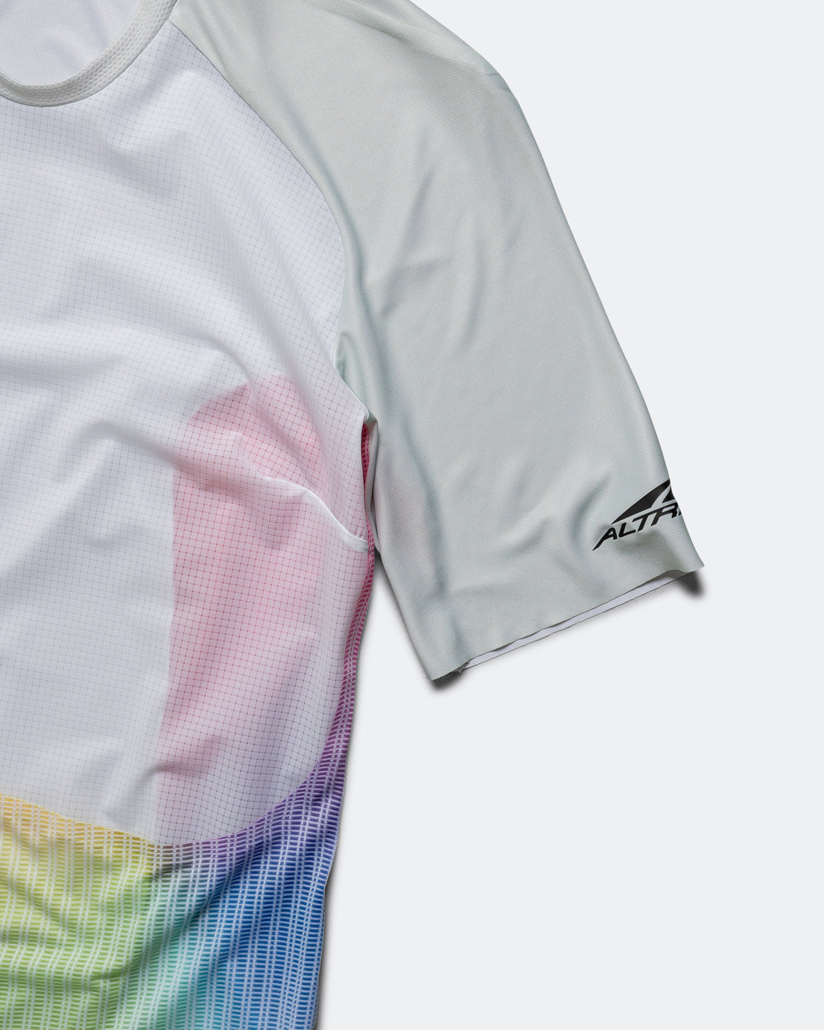 Soar - Womens Trail Race Top x Altra - Rainbow/Grey - Up There Athletics