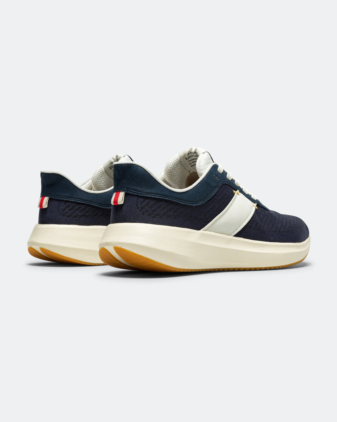 Tracksmith - Tracksmith Eliot Runner - Navy/Ivory - Up There Athletics