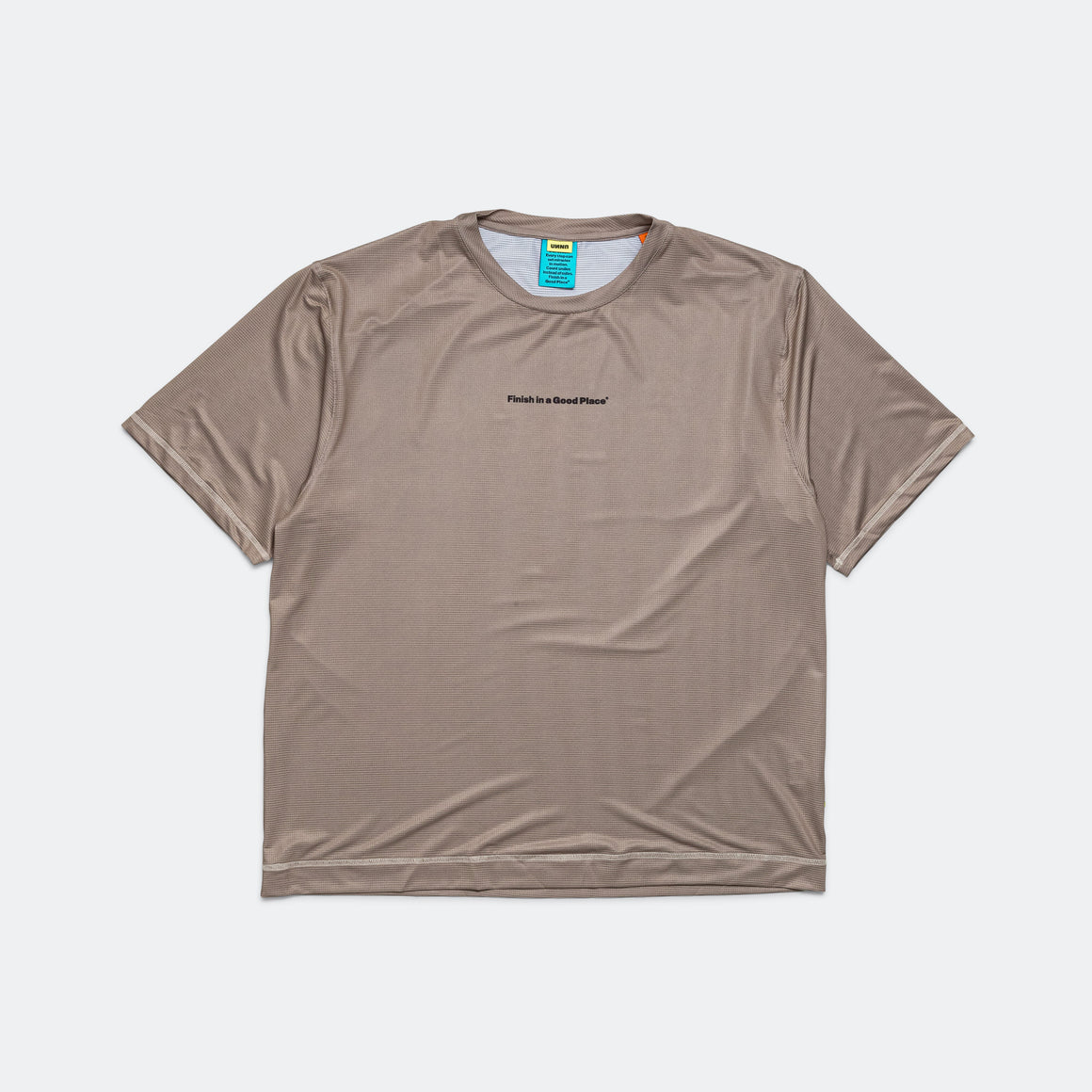 UNNA - Wavy Tee - Warm Sand - Up There Athletics