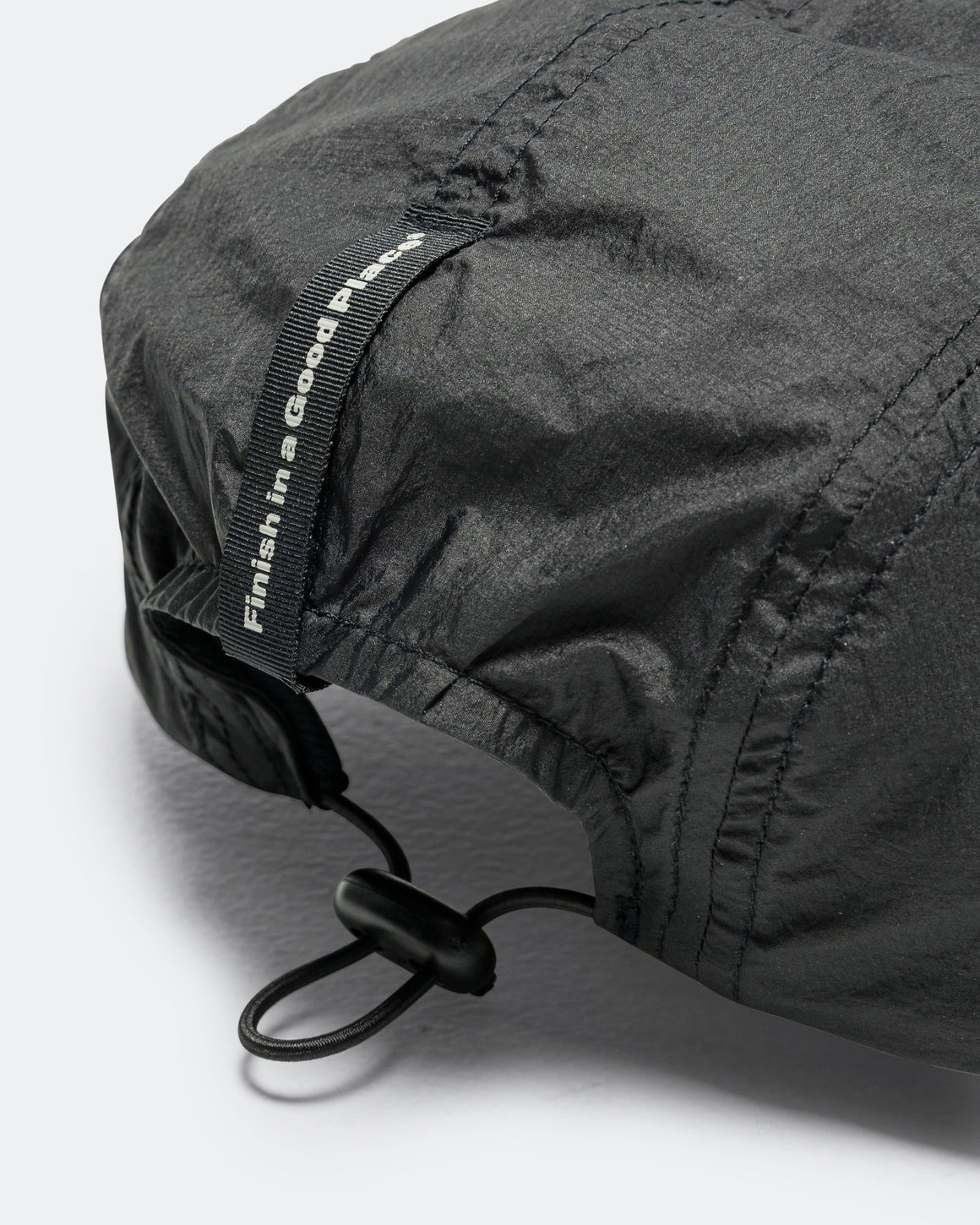 UNNA - Smiles Run Cap - Black - Up There Athletics