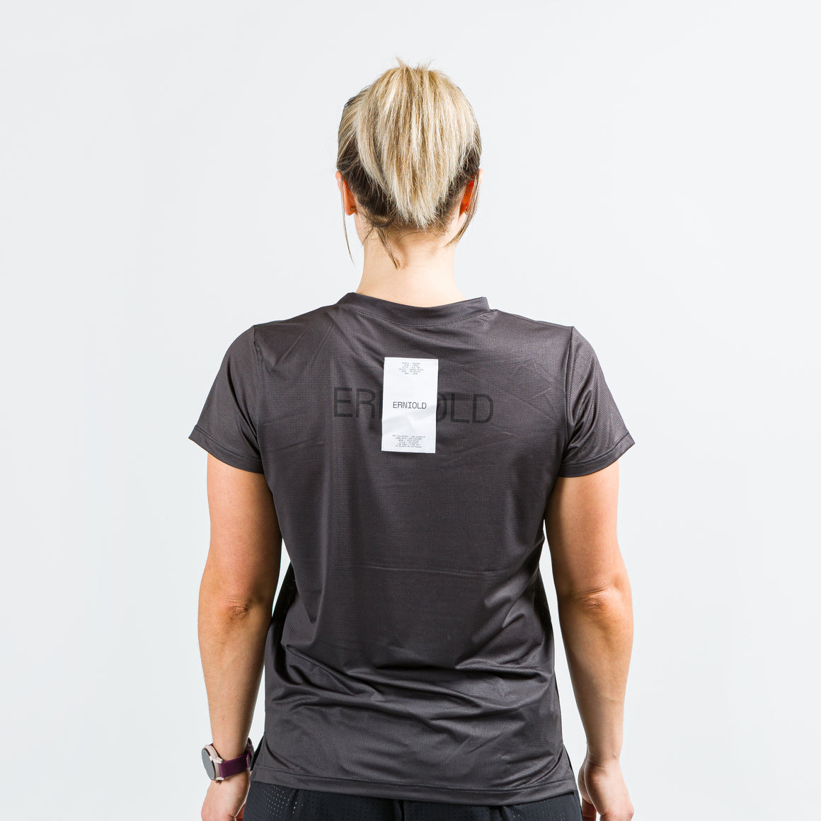 Erniold - Womens Run Tee - W. Black - Up There Athletics