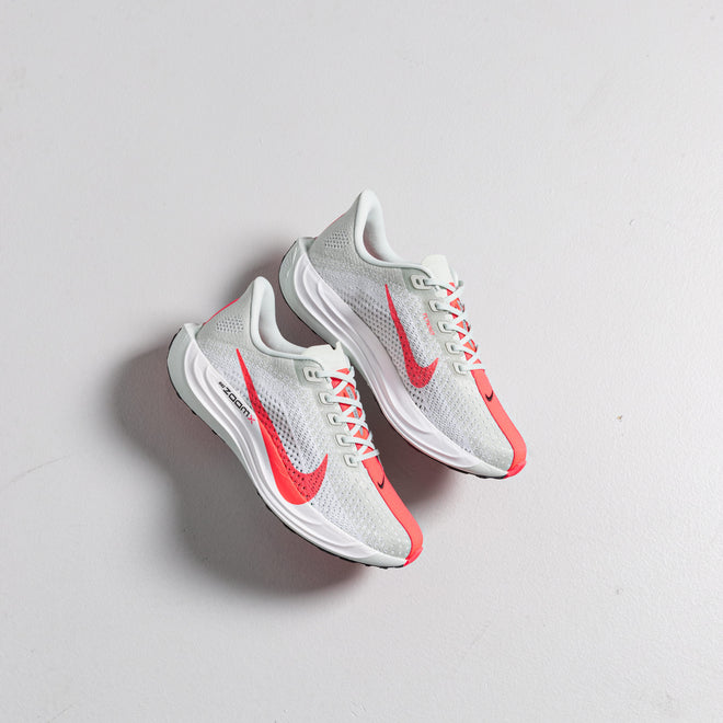 articles/nike-running-pegasus-plus-7.jpg