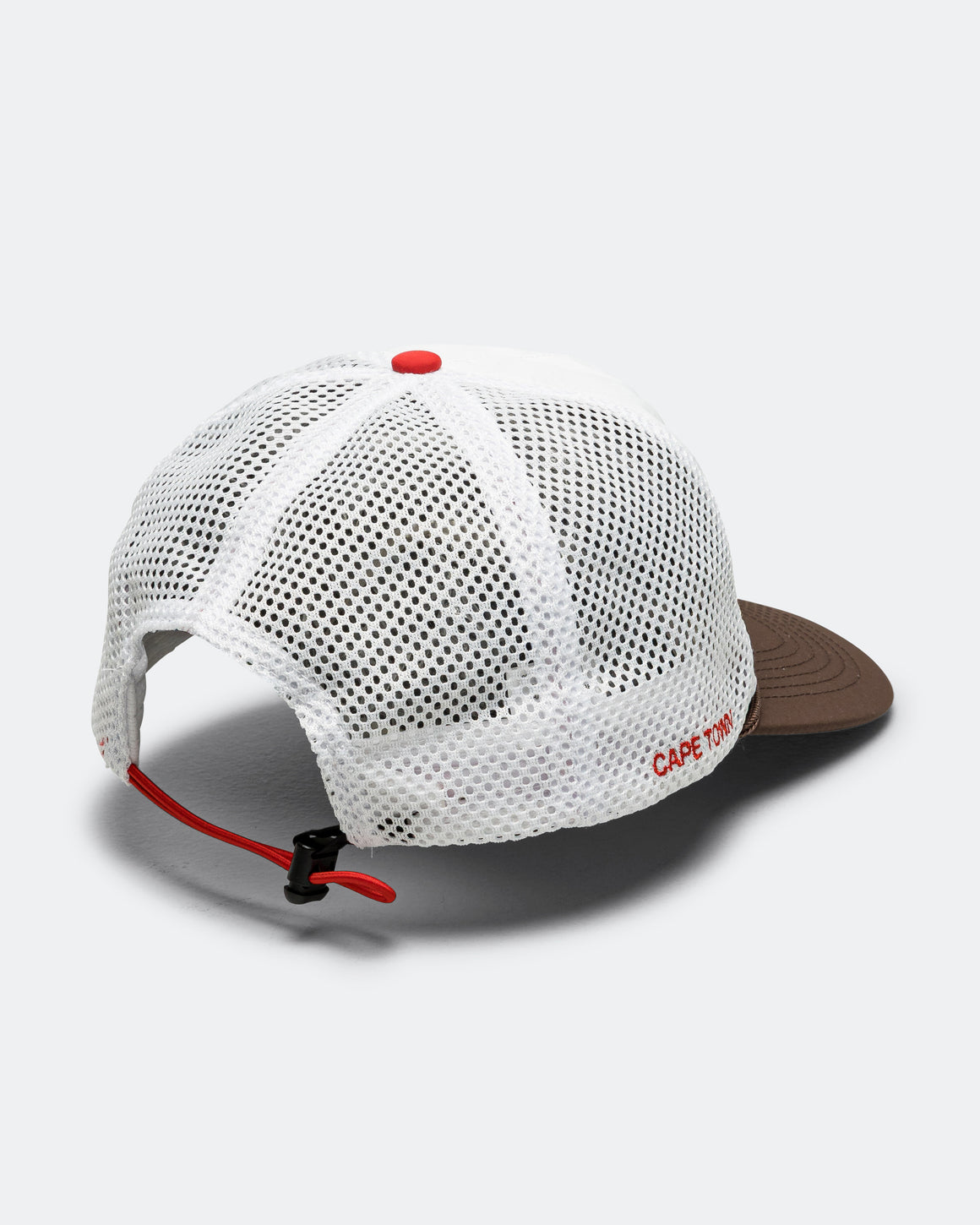 Alex Zono - Hey Im Running Over Here Trucker Hat - White - Up There Athletics