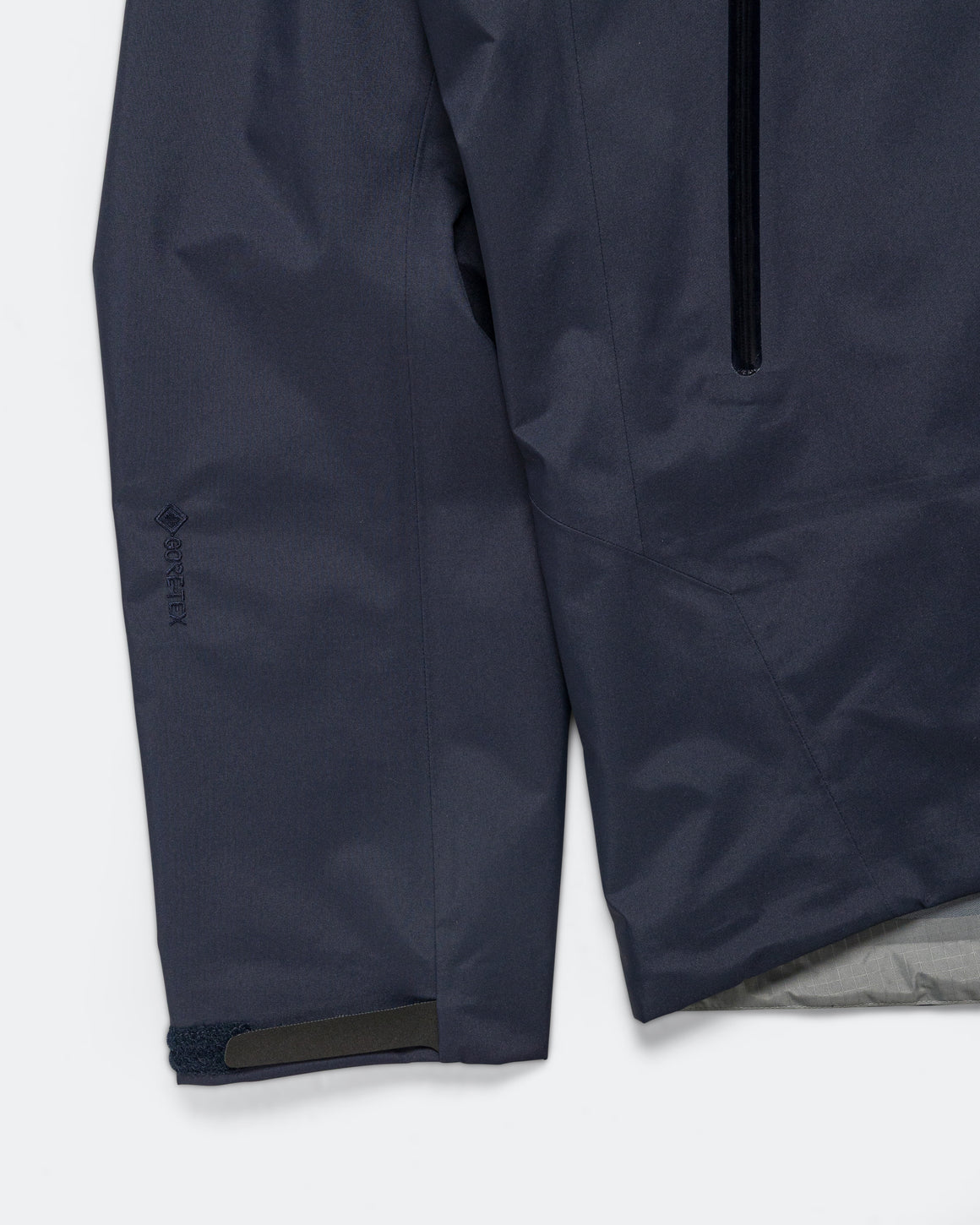 Arc'Teryx - Mens Beta Jacket - Black/Sapphire - Up There Athletics