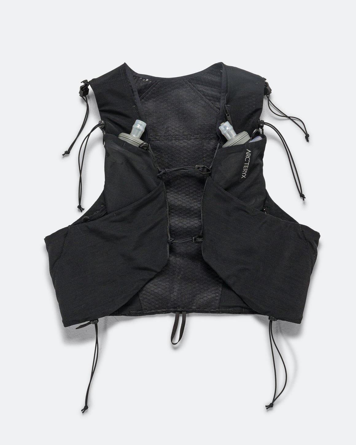 Arc'Teryx - Mens Norvan 7 Vest - Black - Up There Athletics