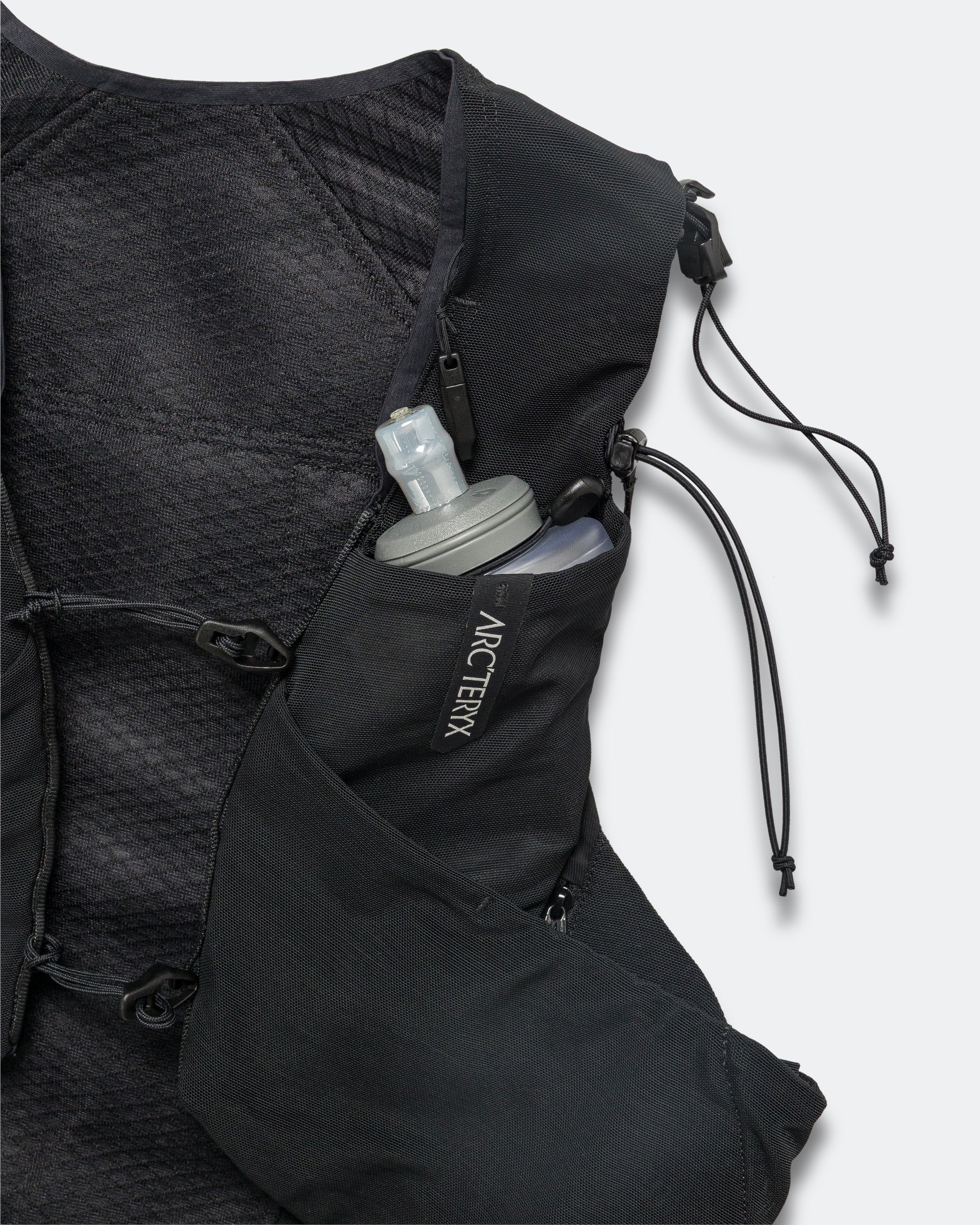 ARC'TERYX Norvan7 Vest M ノーバン7ベストメンズMサイズ Norvan 7 Vest M's （ノーバン7ベストメンズ）ARC`TERYX