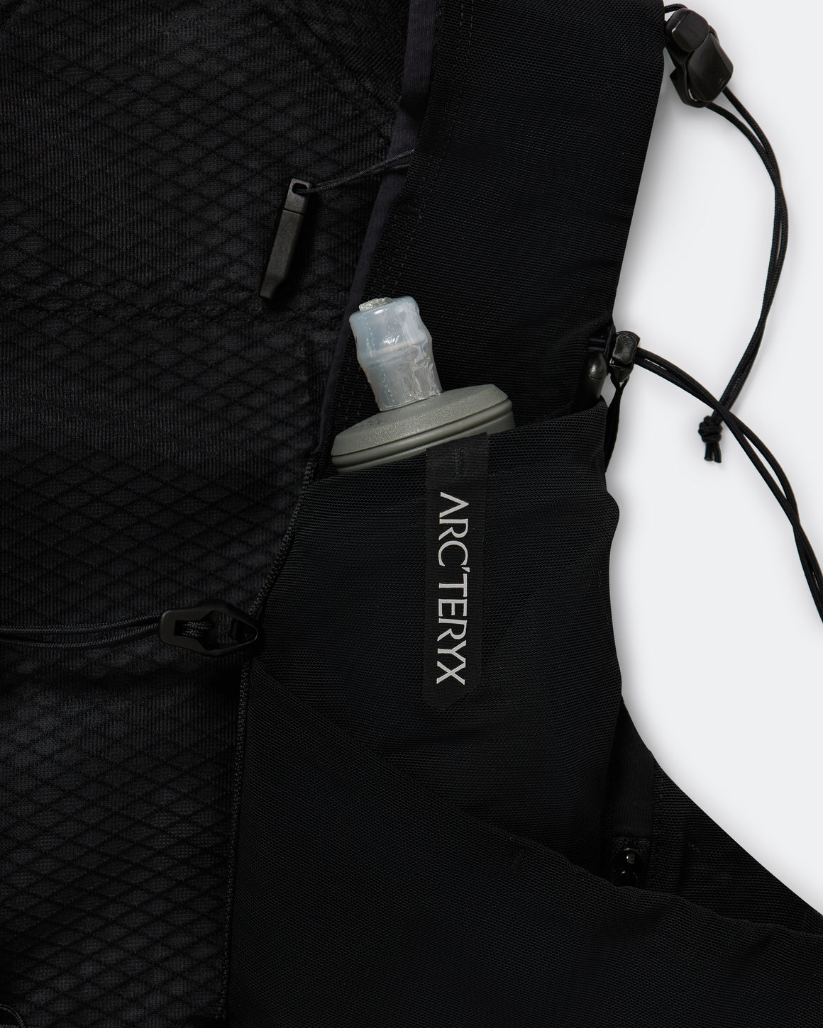 Arc'Teryx - Mens Norvan 7 Vest - Black - Up There Athletics