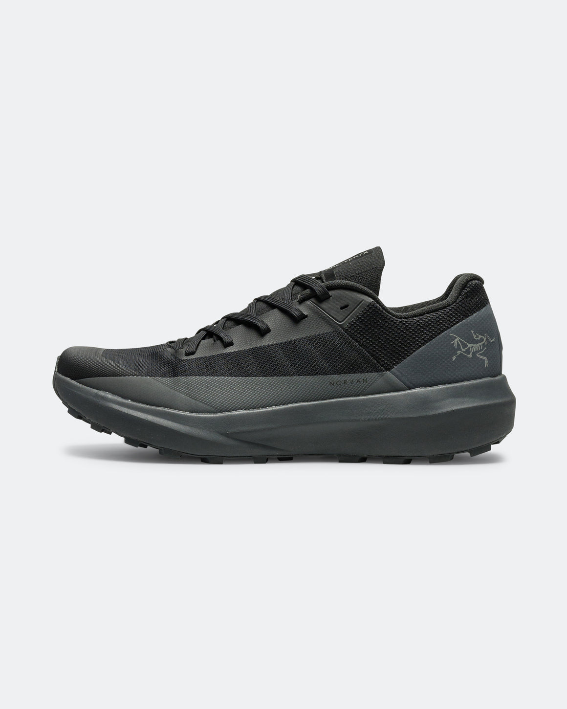 Arc'Teryx - Womens Norvan LD 4 - Black/Cloud - Up There Athletics