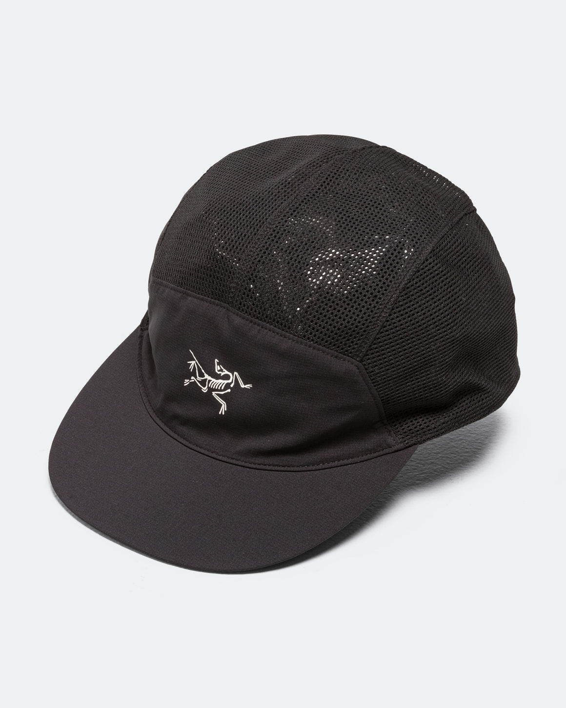 Arc'Teryx - Norvan Mesh 5 Panel Cap - Black/Arctic Silk - Up There Athletics