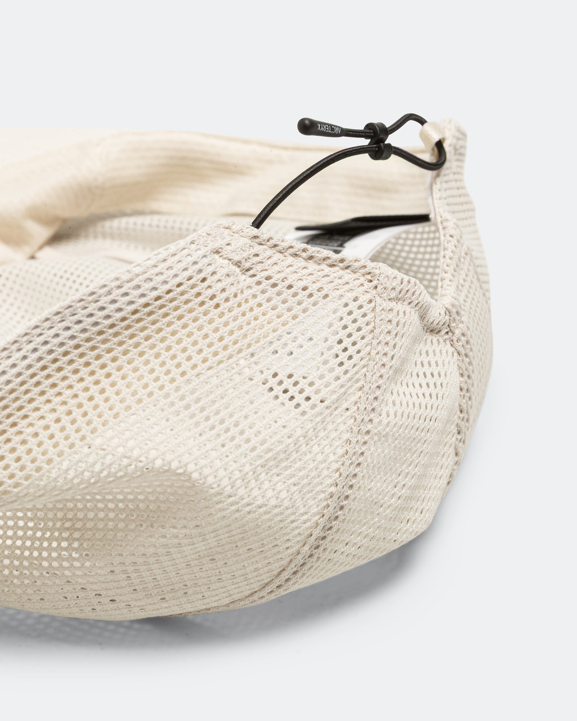 Arc'Teryx - Norvan Mesh 5 Panel Cap - Sea Salt - Up There Athletics