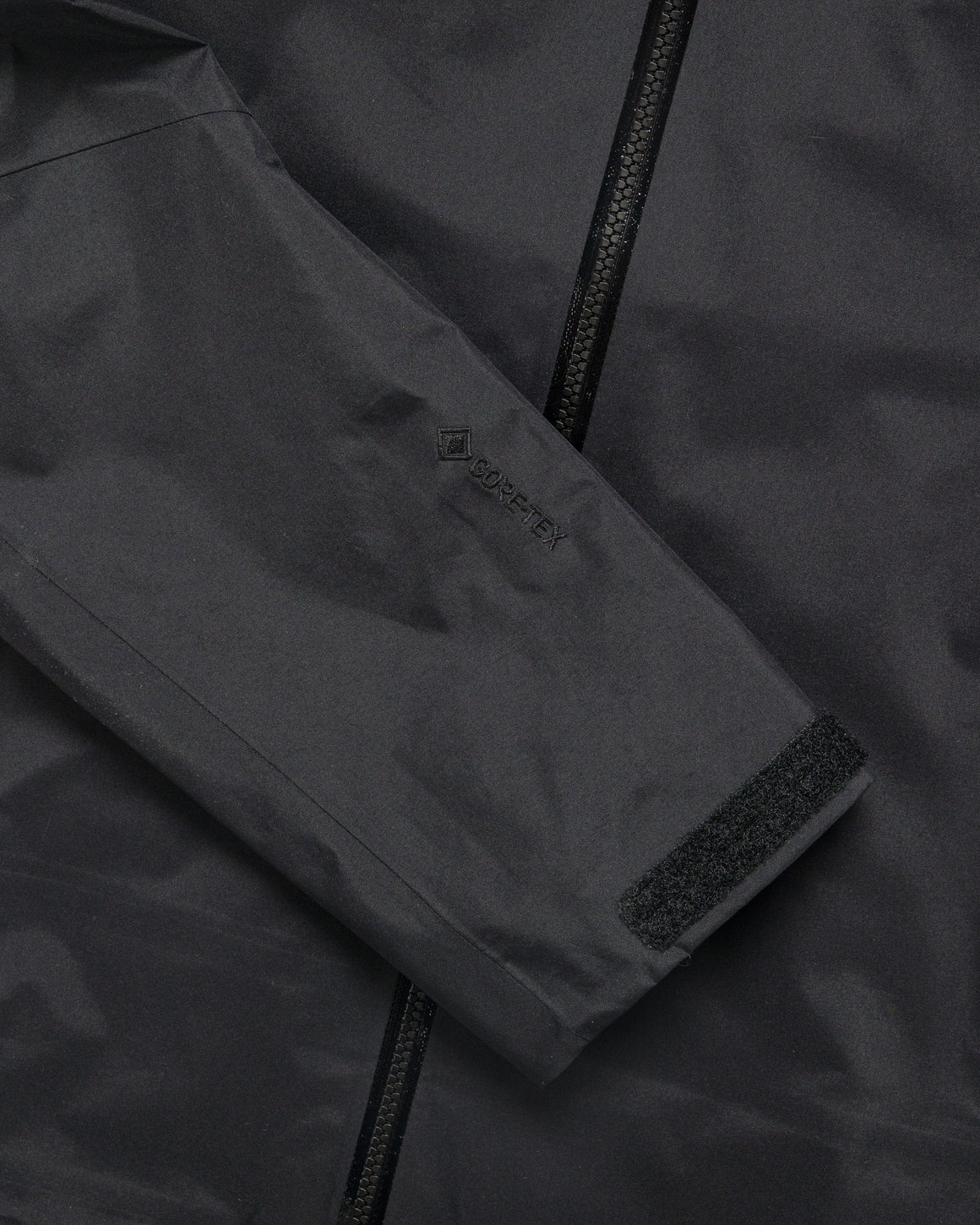 Arc'Teryx - Womens Beta SL Jacket - Black - Up There Athletics