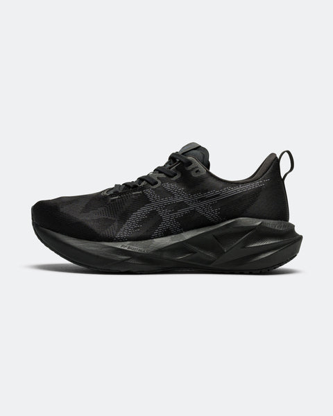 Asics - Mens Novablast 5 - Black/Carrier Grey | Up There Athletics