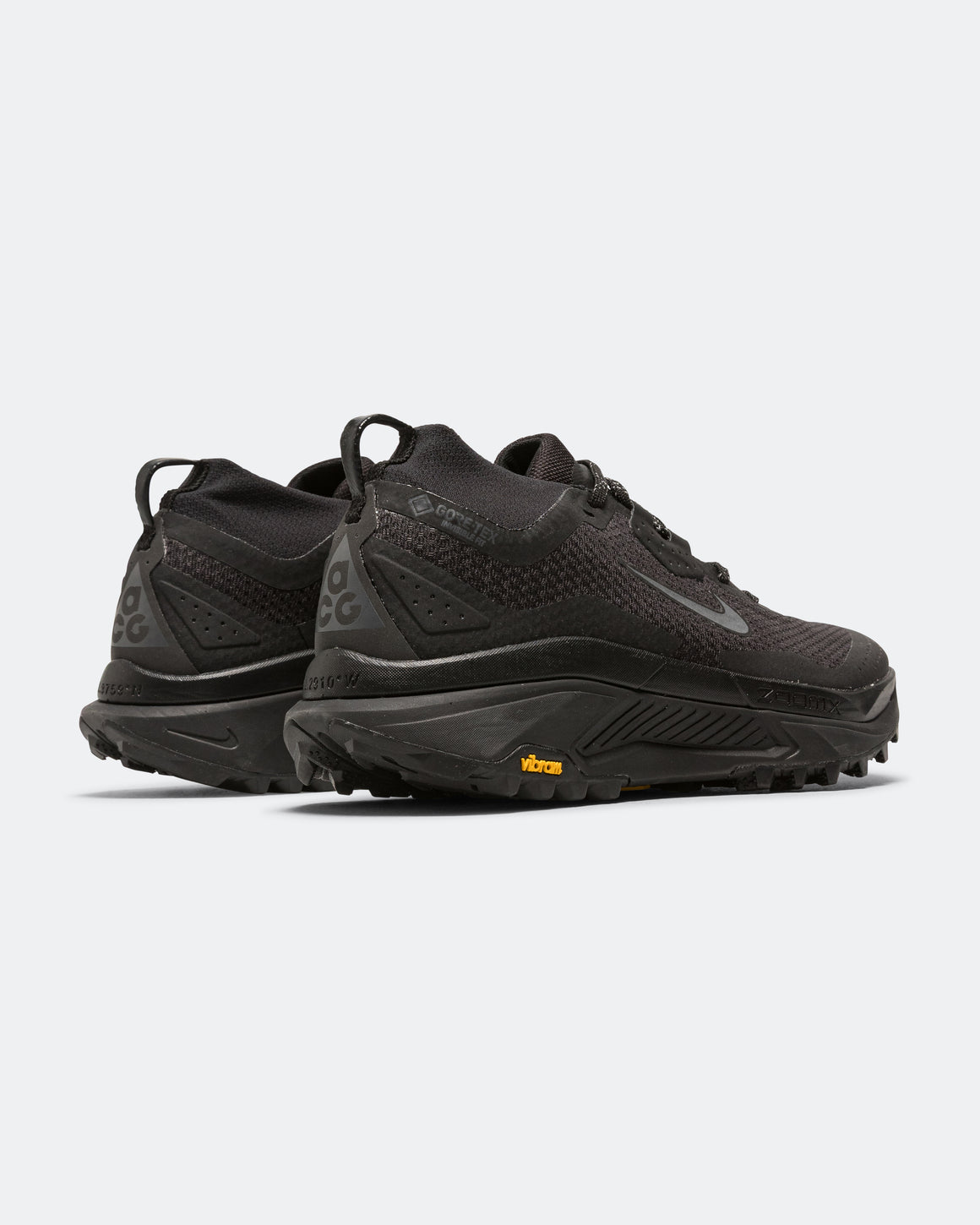 Nike ACG - Mens ZoomX Zegama Trail GORE-TEX - Black/Anthracite - Up There Athletics