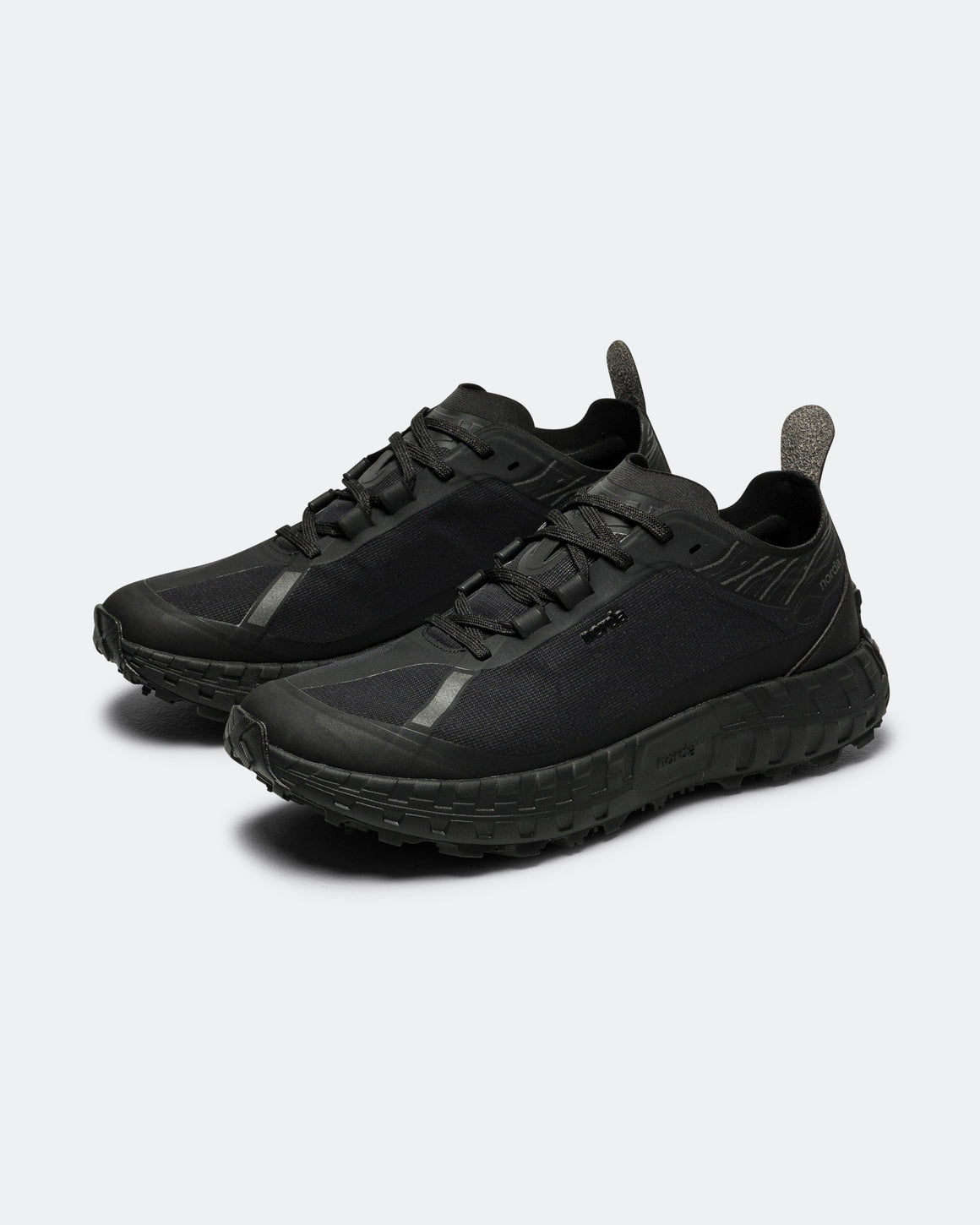 Norda - Mens 001A - Stealth Black - Up There Athletics