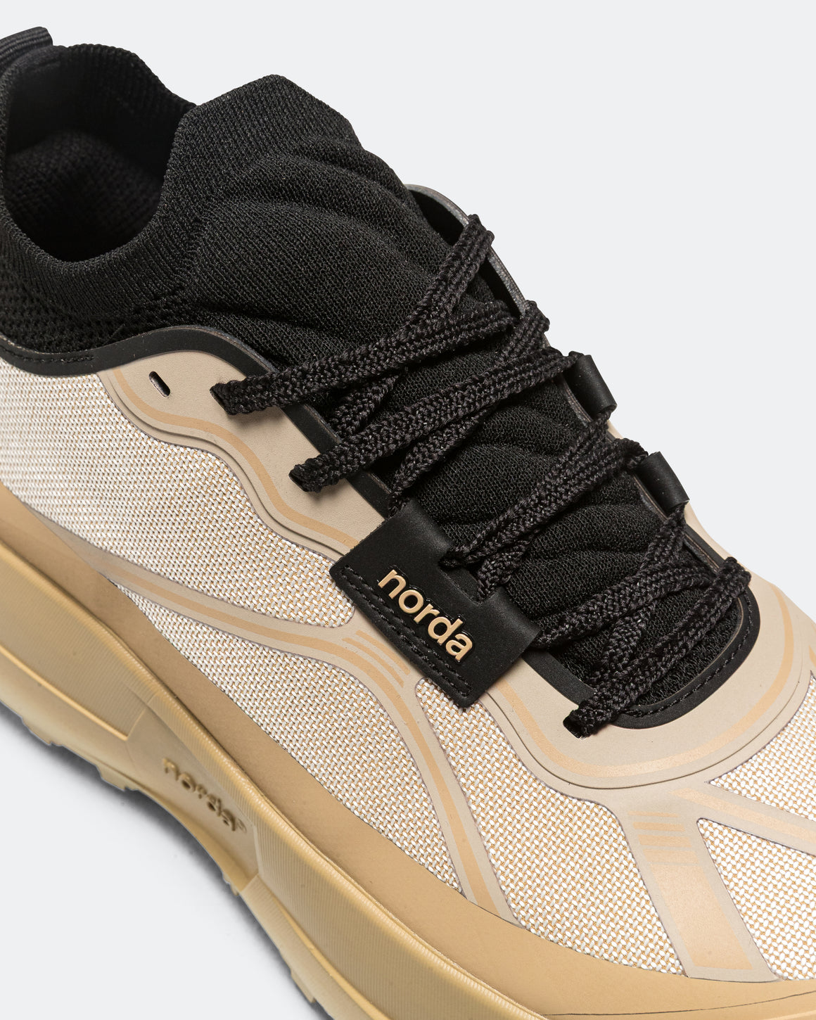 Norda - Womens 055 - Tan/Black - Up There Athletics